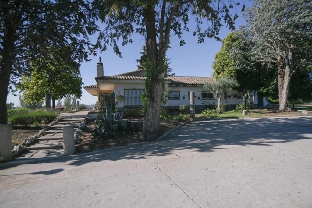 El Chalet De Gloria Santa Marta de Tormes Eksteriør billede