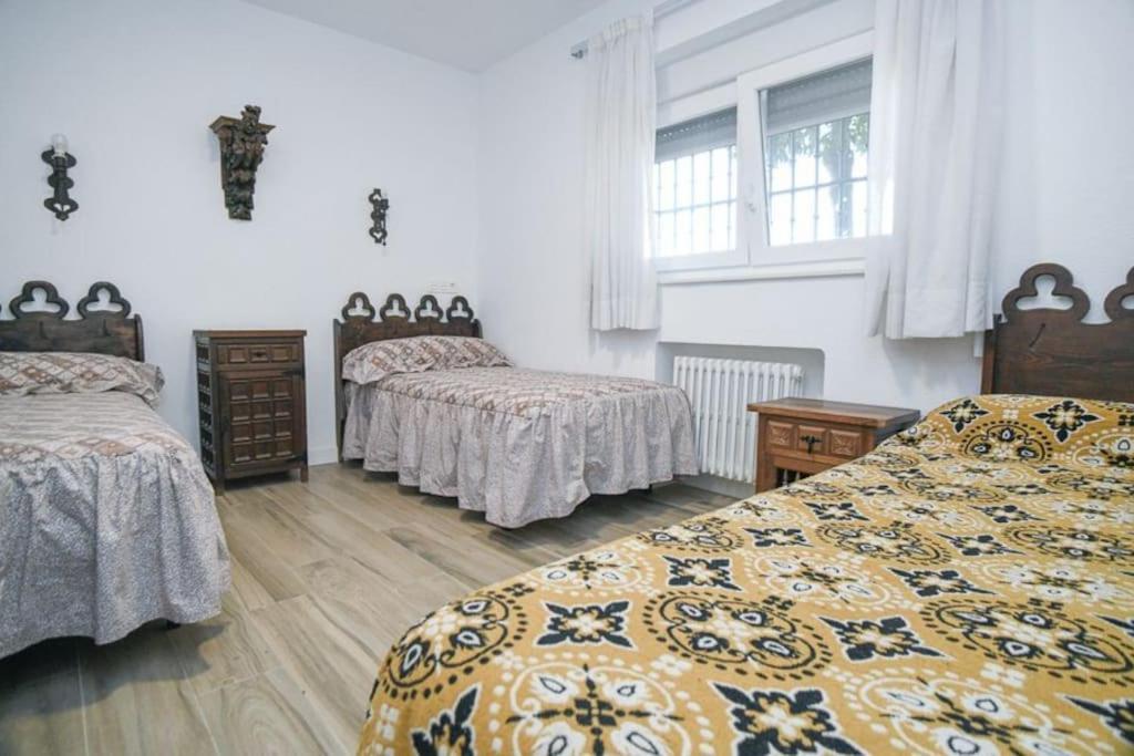 El Chalet De Gloria Santa Marta de Tormes Eksteriør billede